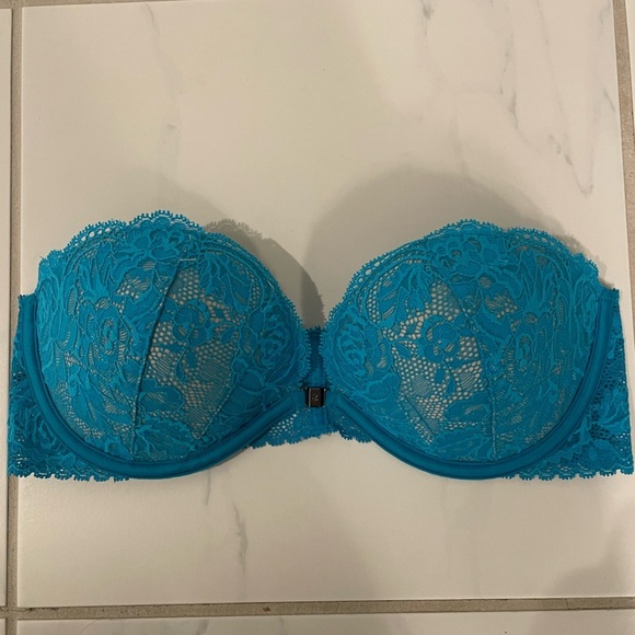 Victoria’s Secret Strapless Lace Bra with Magnetic Closure, Teal, 32C - Picture 1 of 4